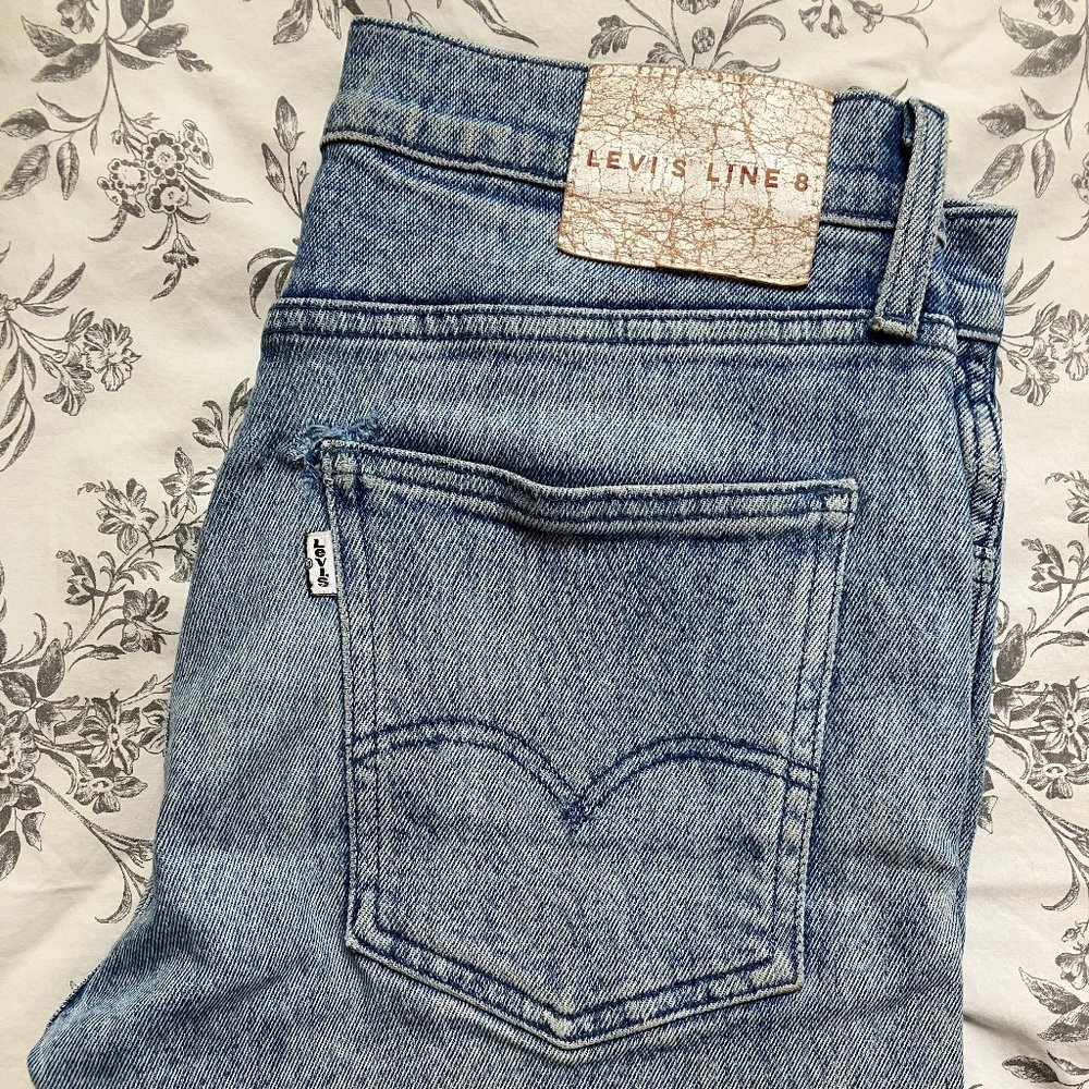 Levis line 8 skinny jeans 29/32
